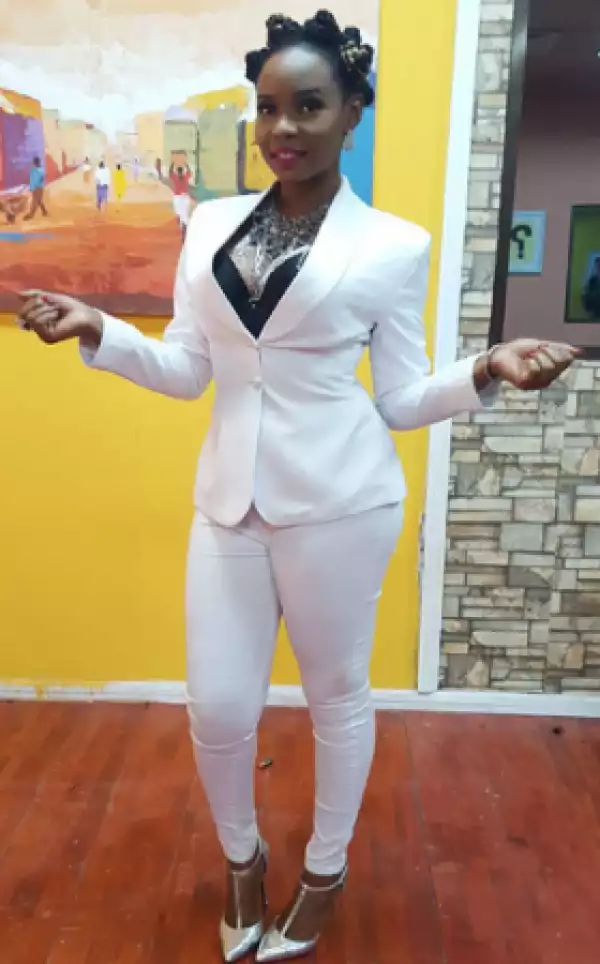 Singer Yemi Alade Looks Sexy In White Dress [See Photos]